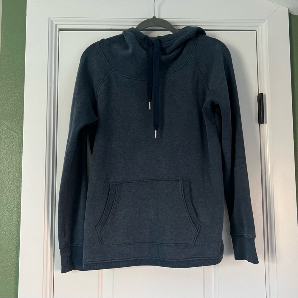 90 Degree by Reflex blue pullover sweater with front pocket